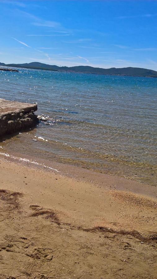 Holiday Home Lucija スベティ・フィリップ・イ・ヤコブ エクステリア 写真