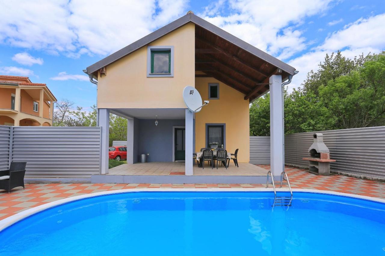 Holiday Home Lucija スベティ・フィリップ・イ・ヤコブ エクステリア 写真